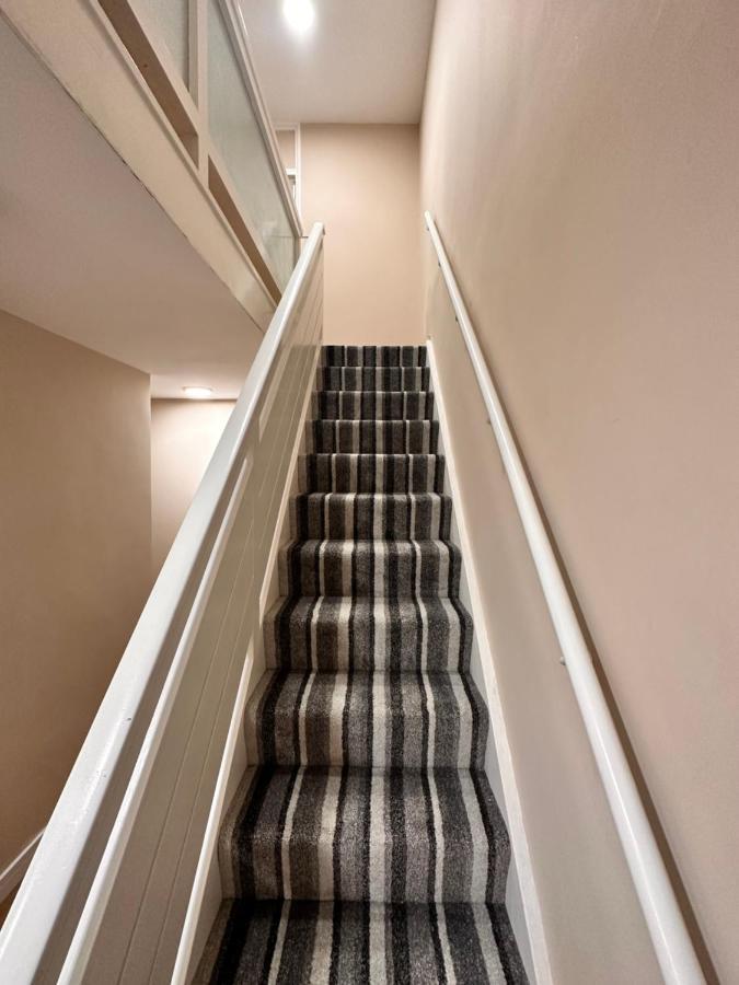 Canary Wharf Single Double And En-Suite Rooms Londres Exterior foto