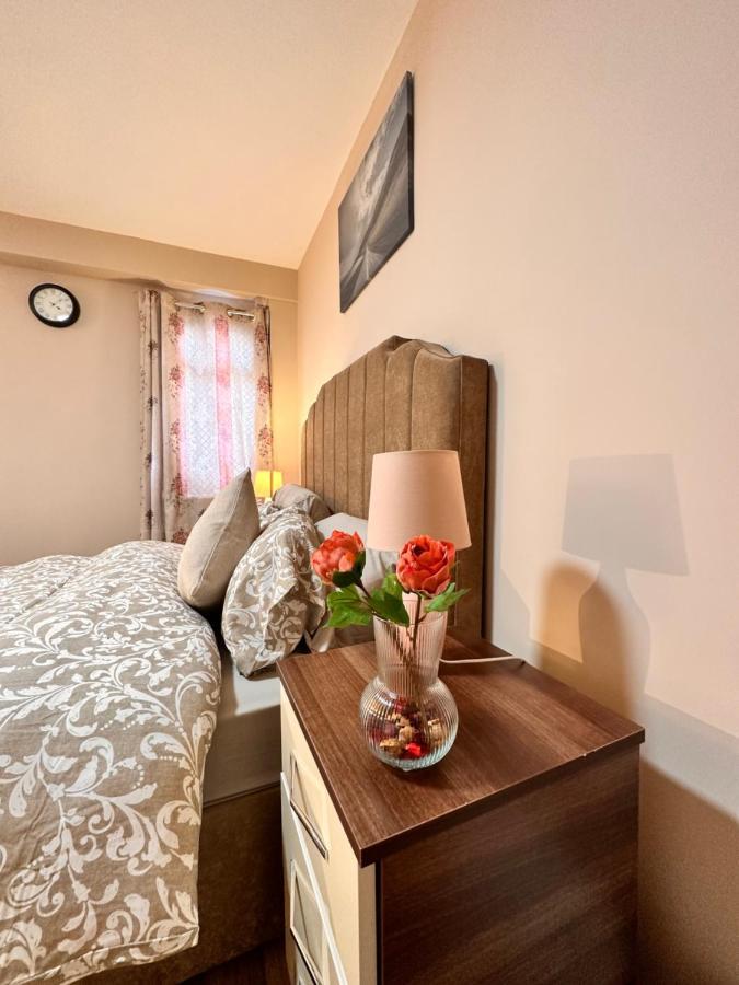 Canary Wharf Single Double And En-Suite Rooms Londres Exterior foto