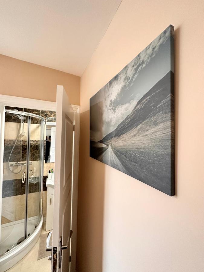 Canary Wharf Single Double And En-Suite Rooms Londres Exterior foto